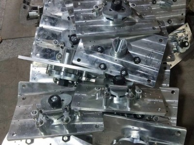 不銹鋼轉(zhuǎn)門配件圖2