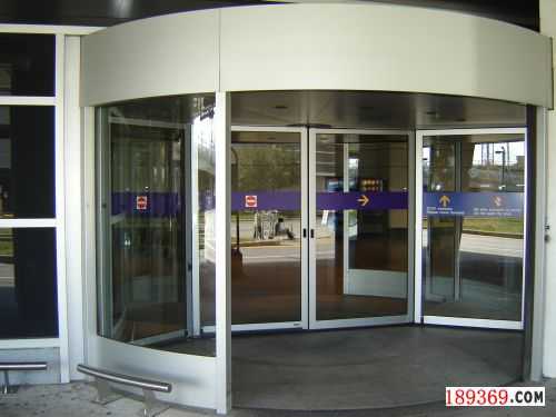 兩翼自動旋轉(zhuǎn)門