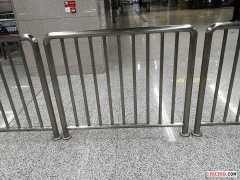 不銹鋼車站護(hù)欄，鄭州同創(chuàng)護(hù)欄廠家