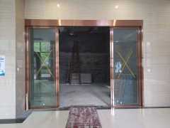 磁懸浮電動(dòng)門