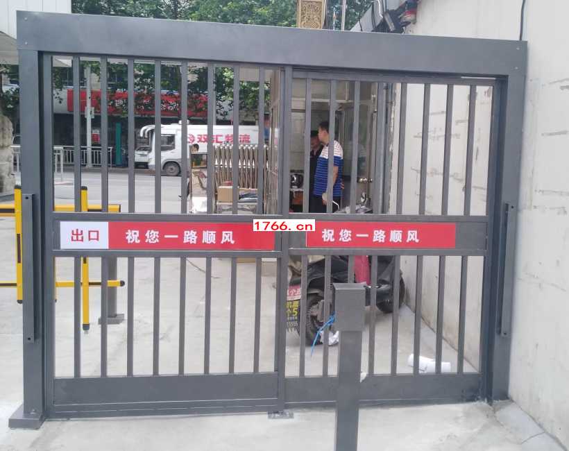 門(mén)禁電動(dòng)門(mén)安裝實(shí)物照片