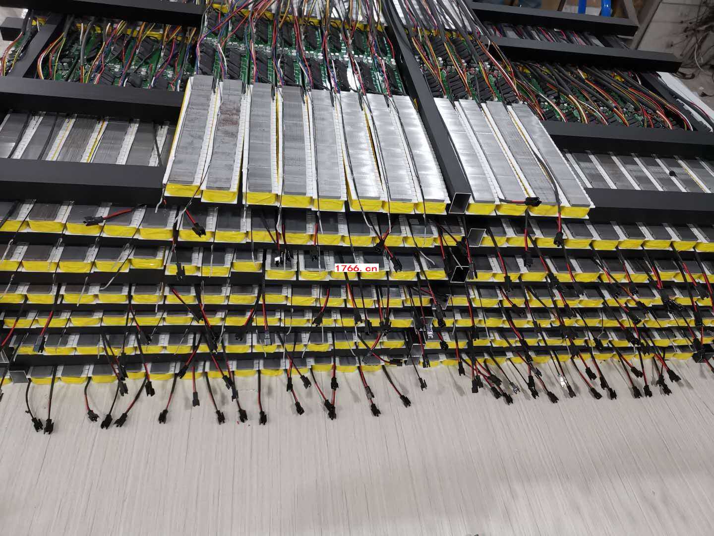 磁懸浮電動(dòng)門(mén)電機(jī)控制器