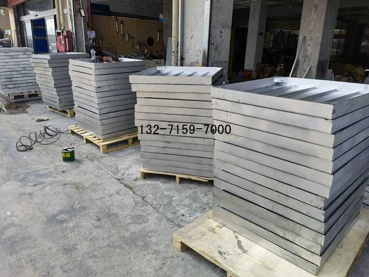 鄭州不銹鋼井蓋價格