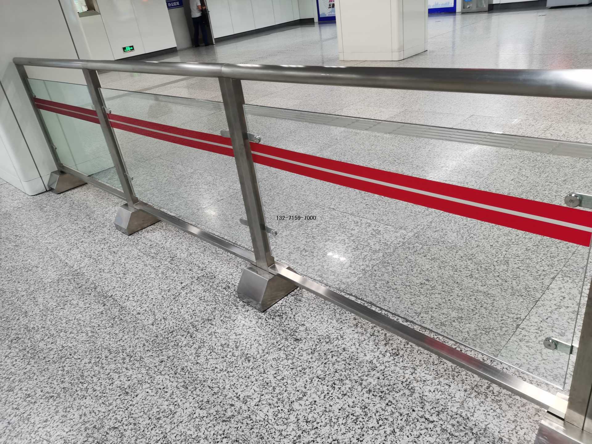 移動式玻璃護欄 移動式玻璃護欄