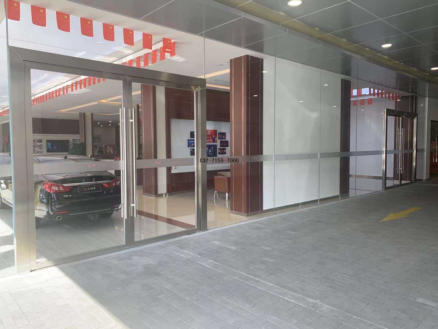 不銹鋼地彈簧門