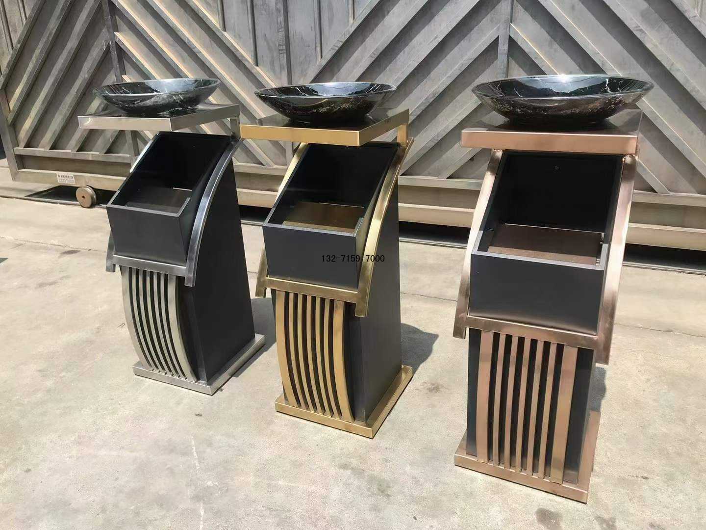 不銹鋼垃圾桶 不銹鋼垃圾桶