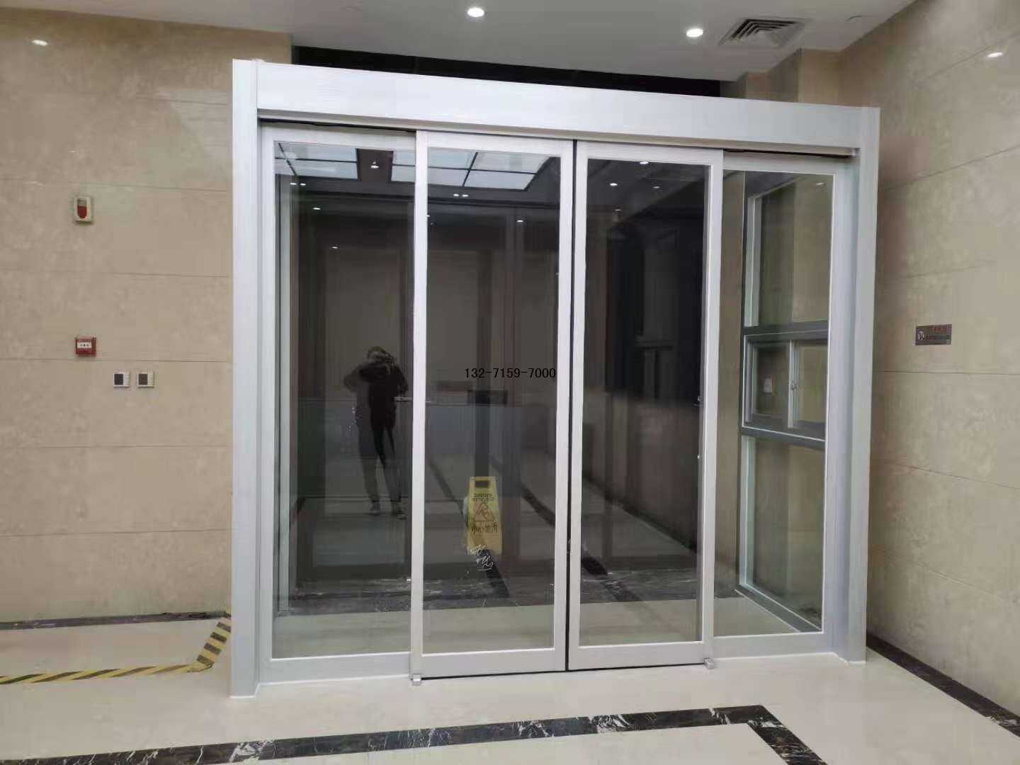 人臉識(shí)別自動(dòng)門 人臉識(shí)別自動(dòng)門