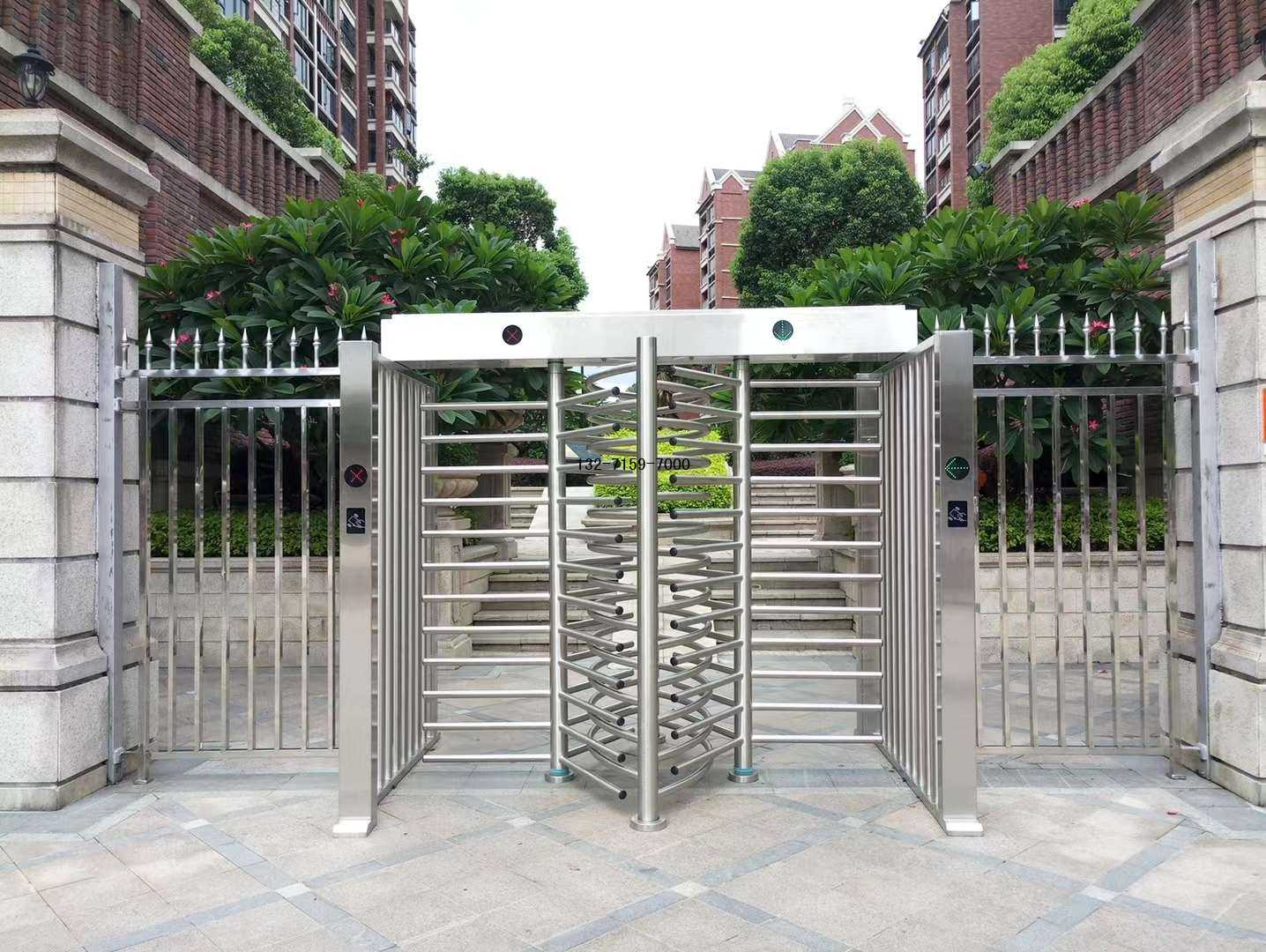 不銹鋼單向轉(zhuǎn)門