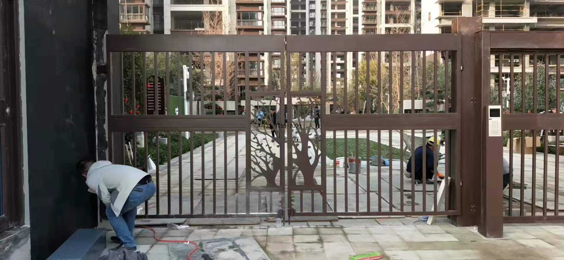 小區(qū)門禁刷卡電動門