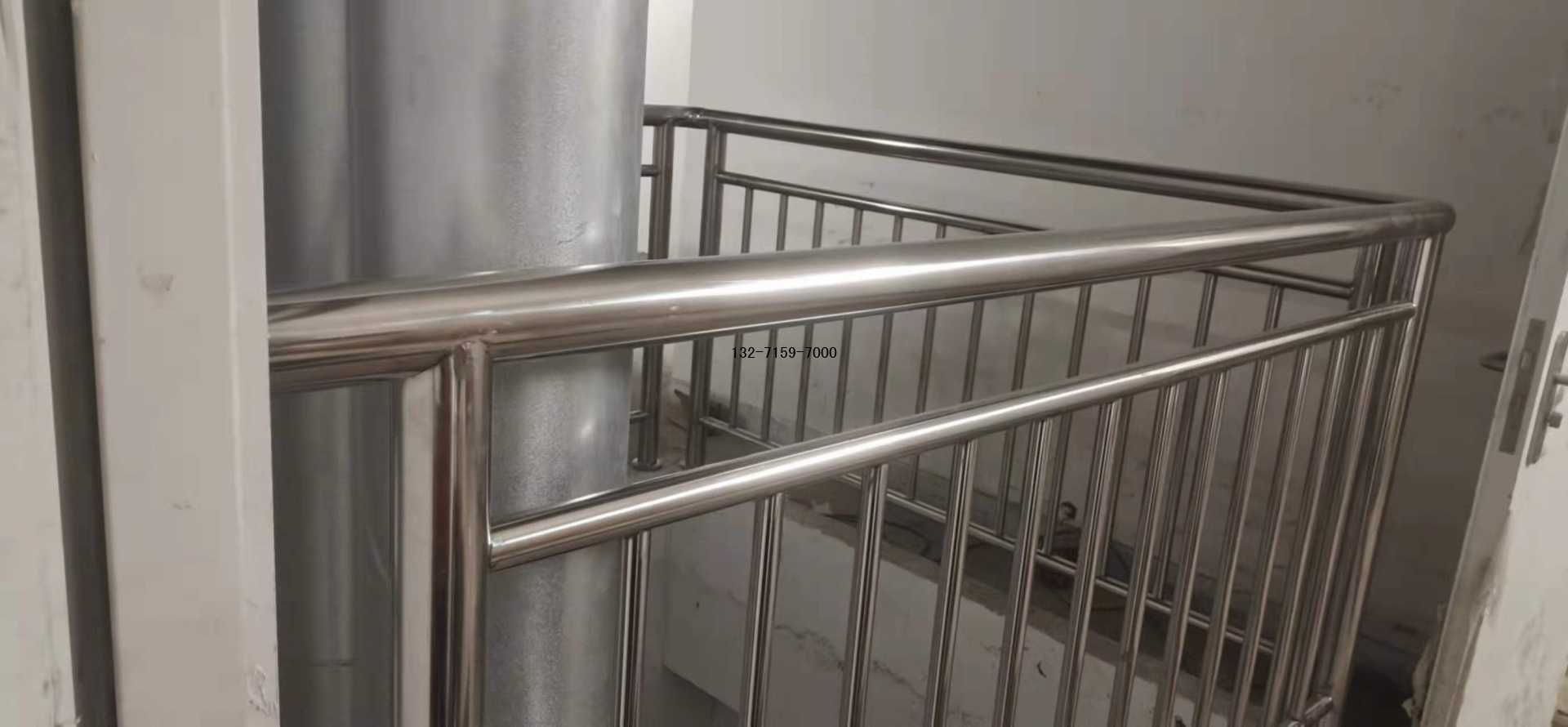 不銹鋼護欄安裝