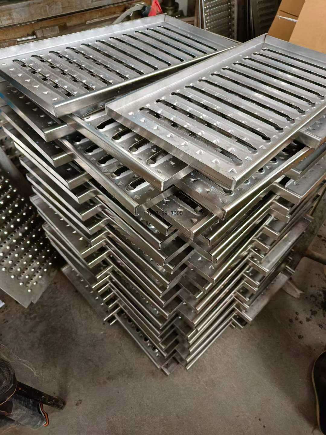 不銹鋼地溝蓋板 不銹鋼地溝蓋板