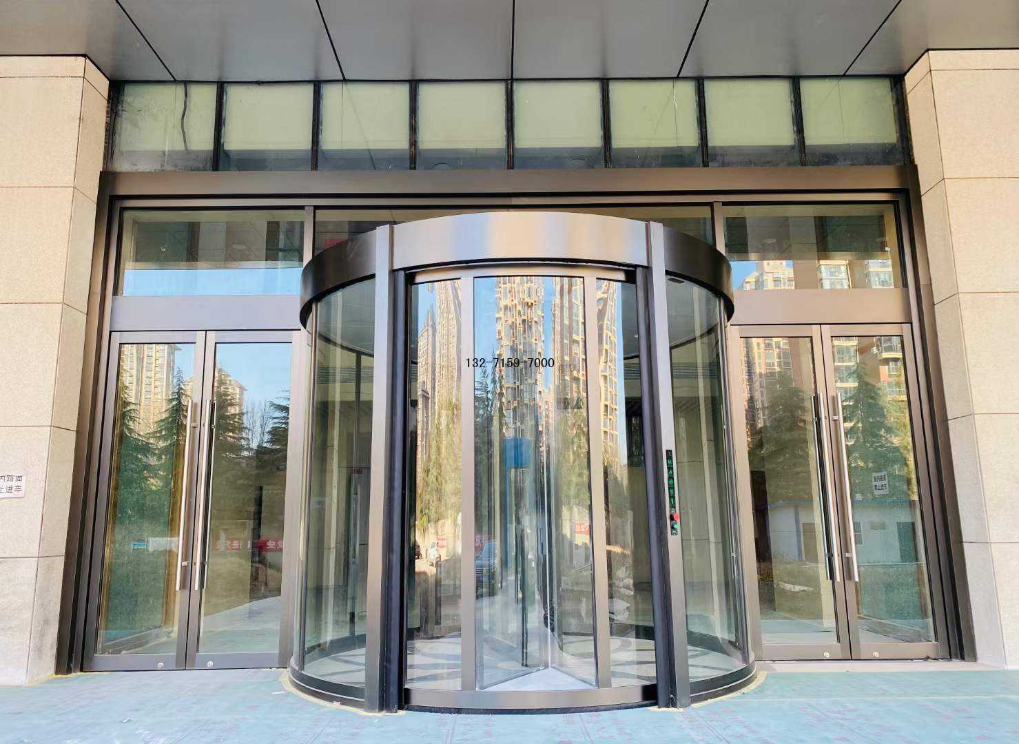 鄭州旋轉(zhuǎn)自動門安裝