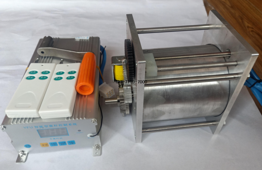 不銹鋼電動(dòng)旗桿