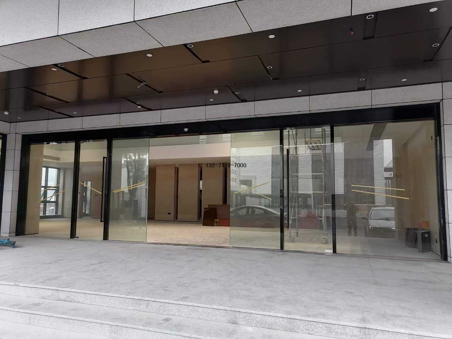 鋼化玻璃自動(dòng)感應(yīng)門