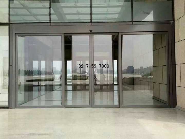 鄭州鋼化玻璃自動(dòng)感應(yīng)門