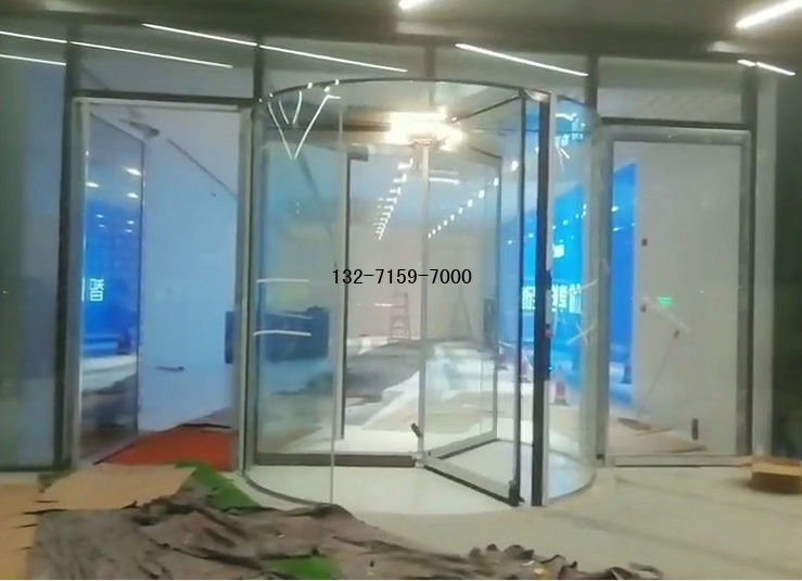 三翼電動旋轉門