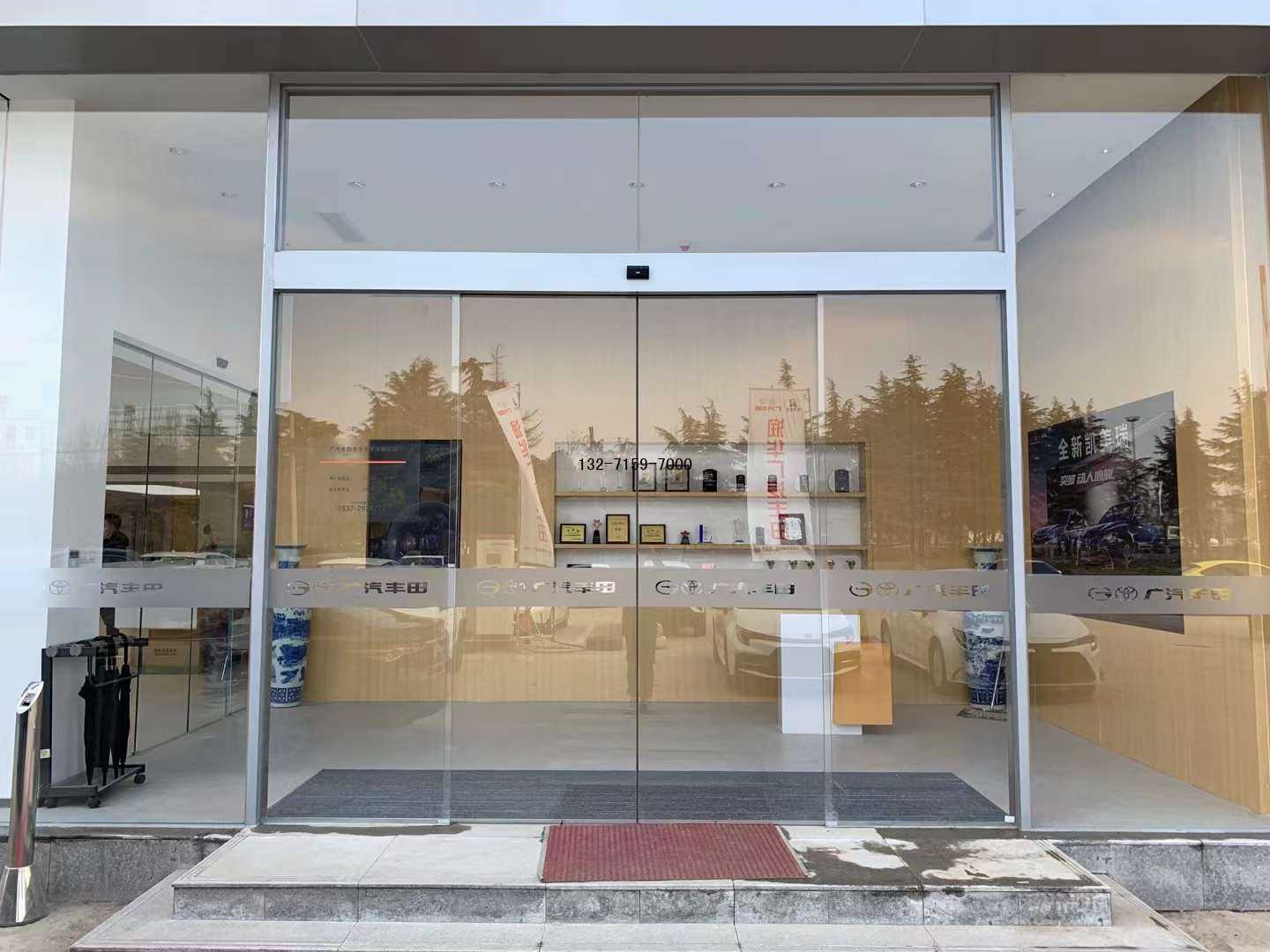 鄭州安裝鋼化玻璃電動門的公司