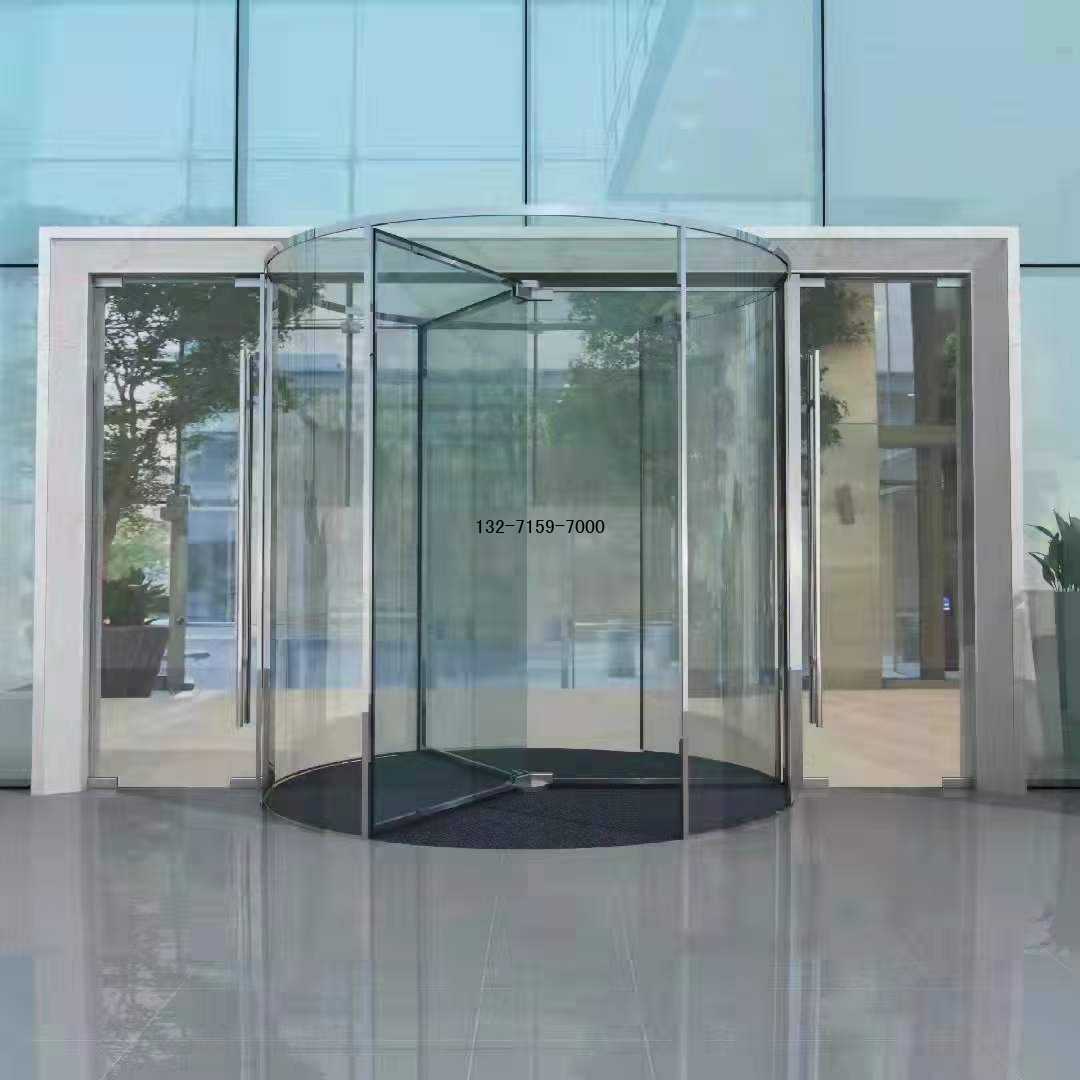 水晶旋轉(zhuǎn)門