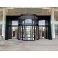 兩扇自動(dòng)旋轉(zhuǎn)門，圓弧門安裝超重圓弧門不脫軌設(shè)計(jì)