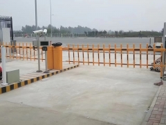 柵欄道閘桿里進水怎么辦_柵欄道閘桿報價