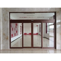 松下自動(dòng)感應(yīng)門：智能安全與便捷性的完美結(jié)合