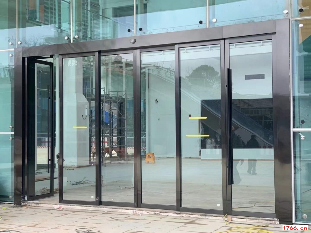 不銹鋼黑鈦金自動(dòng)門