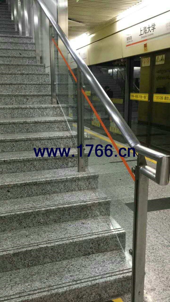 地鐵不銹鋼欄桿12.jpg
