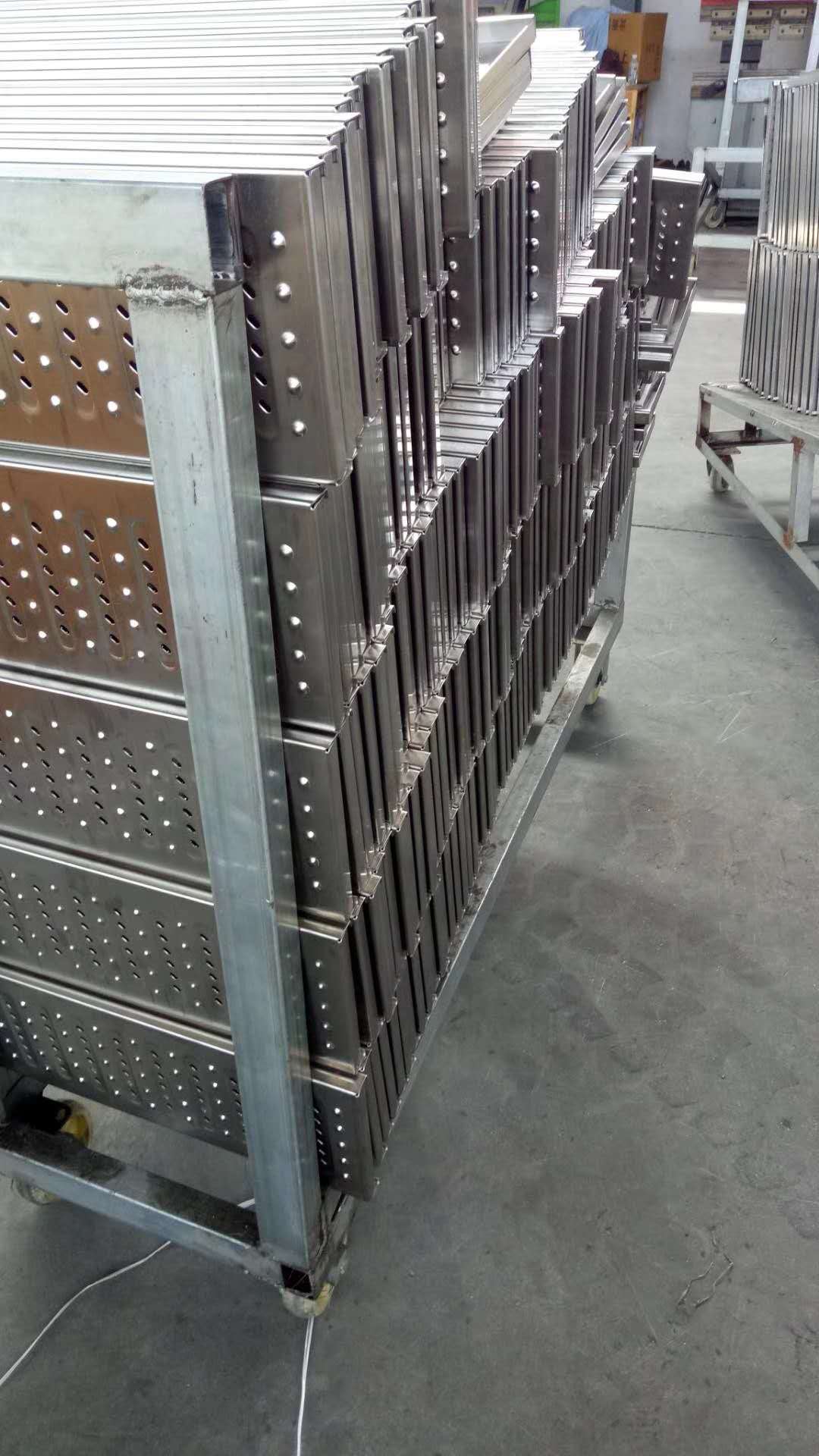 鄭州不銹鋼護(hù)欄